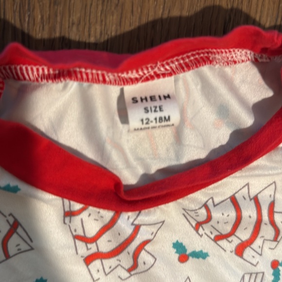 Christmas Tree Cakes onesies 12-18 month - Picture 2 of 2